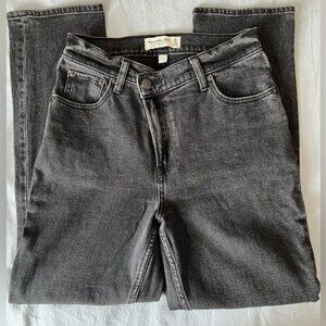 Abercrombie & Fitch: (25X-short) 90s slim straight/ Curve Love Jeans